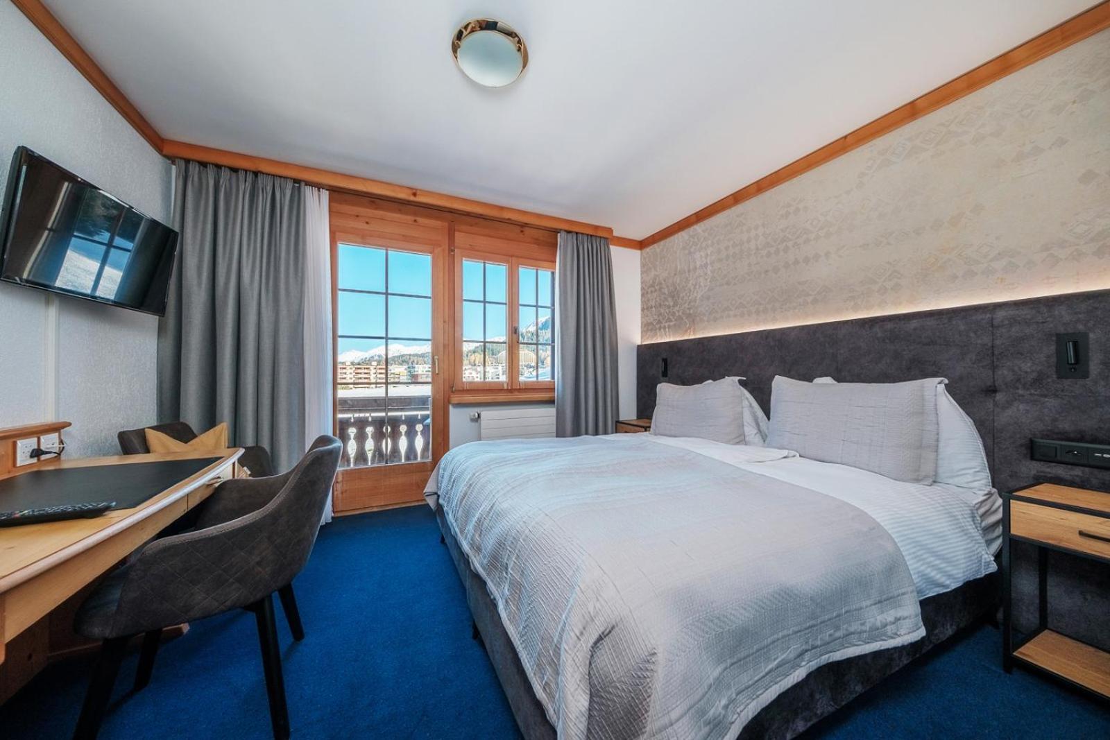 Hotel Buenda Давос Екстериор снимка
